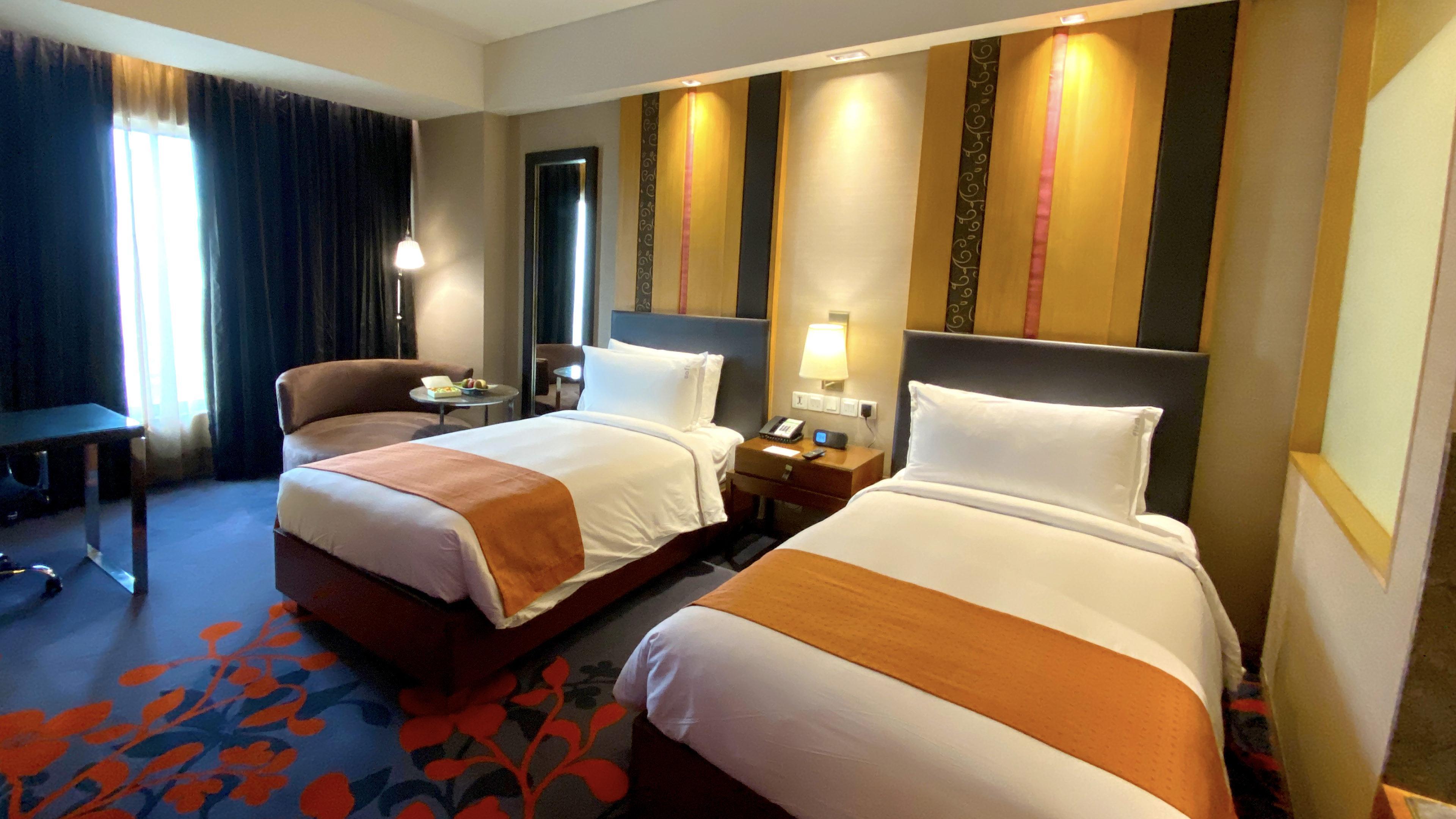 Holiday Inn New Delhi Mayur Vihar Noida By Ihg Exteriör bild Deluxe Room